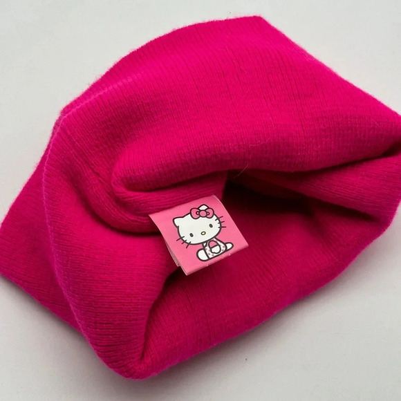 Hello Kitty Pink  White Polkadot Beanie Knit Cap - Picture 4 of 5